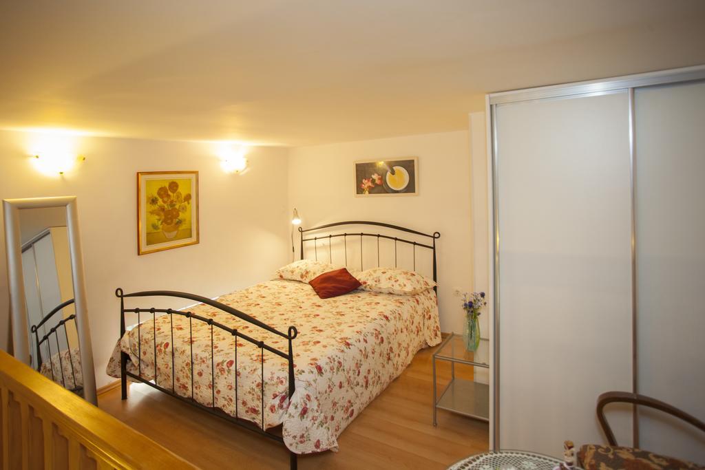 Kamenita Apartment Split Bagian luar foto
